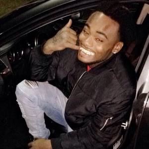 Meet your Posher, Korey